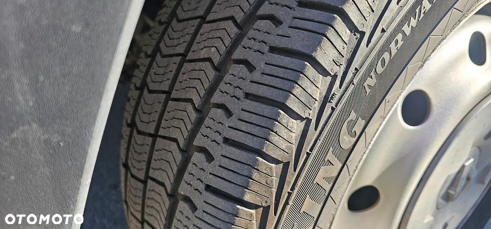 Renault Master II - 32