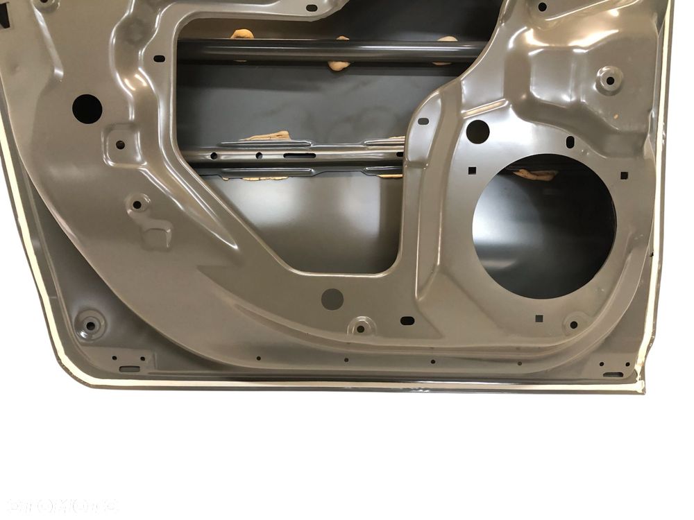 Isuzu D-MAX II RT-50 2012-2016 Drzwi tylne tył lewe - 7