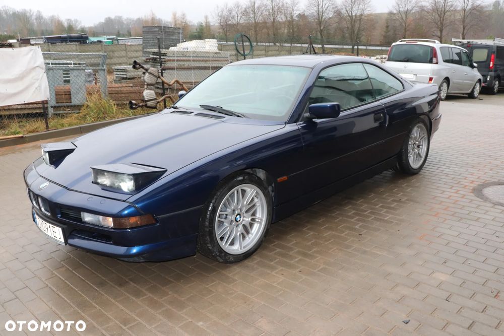 BMW Seria 8 - 16