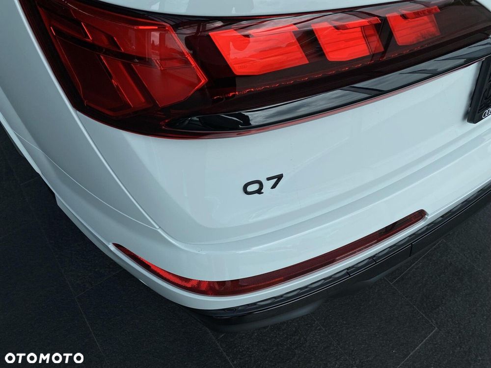 Audi Q7 - 36