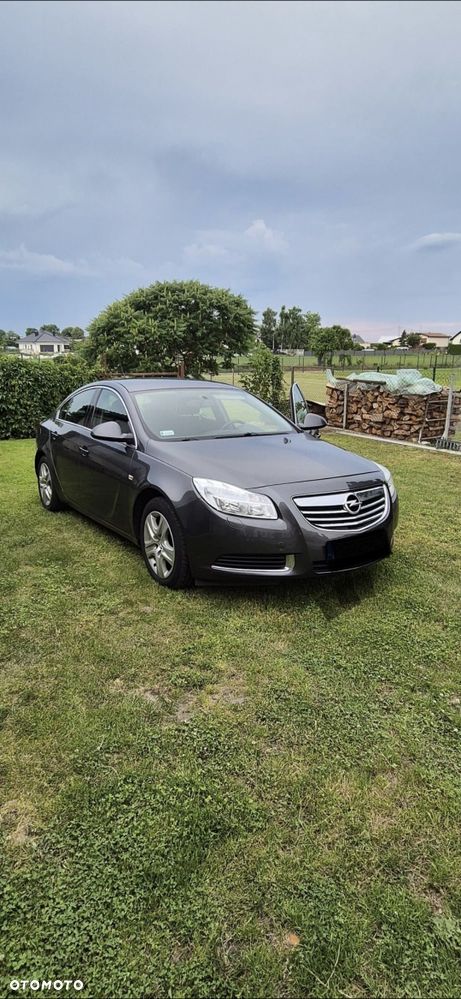 Opel Insignia - 1