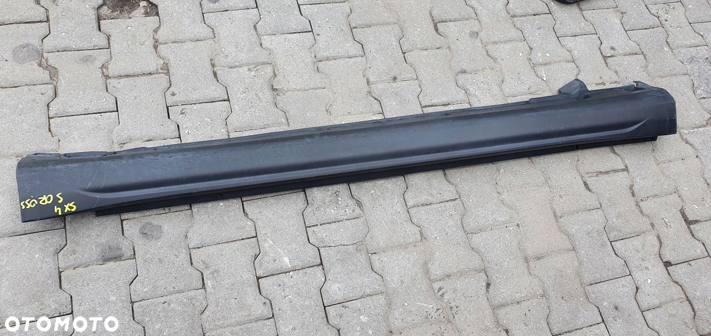 SUZUKI SX4 S-CROSS LISTWA PROGOWA PRAWA 77231-63T0 - 1