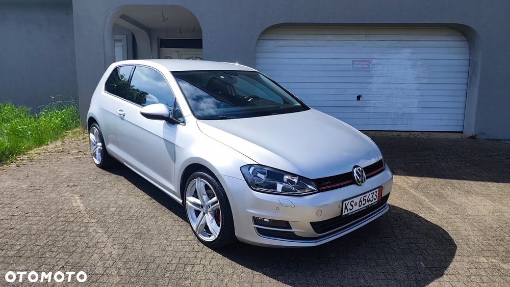 Volkswagen Golf 1.6 BlueTDI DSG Comfortline - 40