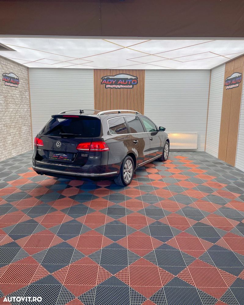 Volkswagen Passat Variant 2.0 TDI Blue TDI DSG Comfortline - 4