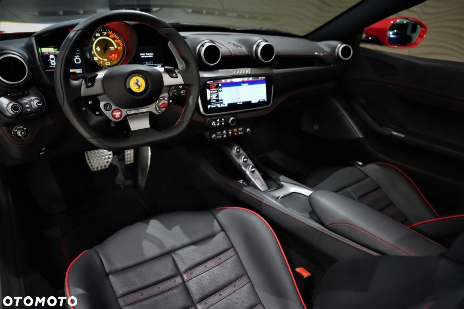 Ferrari Portofino M - 19