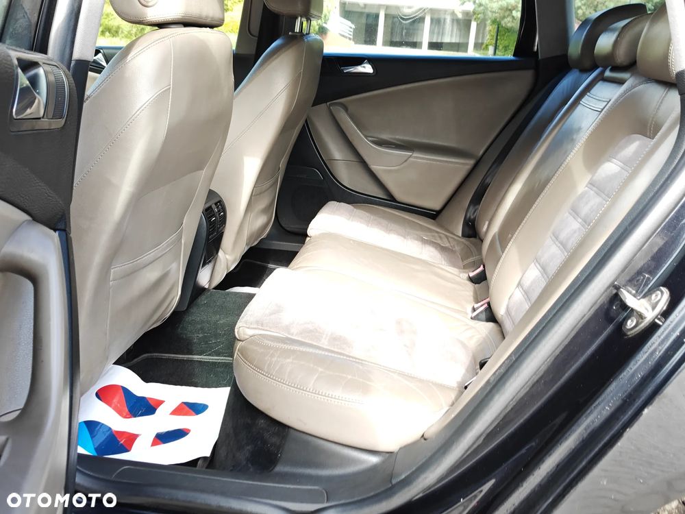 Volkswagen Passat 2.0 Blue TDI SCR Highline - 10