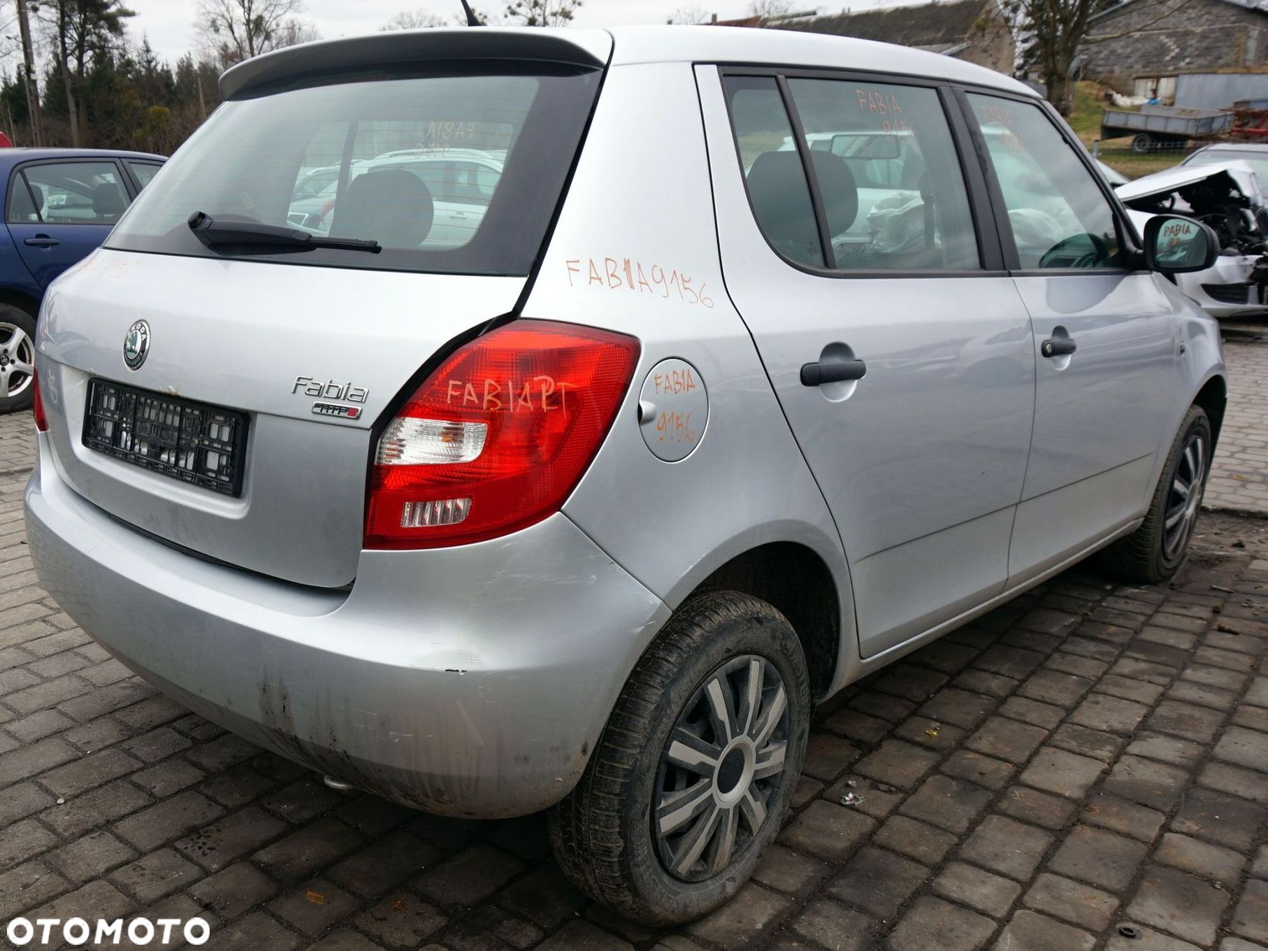 ZWROTNICA PIASTA PRAWY PRZÓD FABIA II 545 1.2 12V 6Q0407256AC 6R0407621E SKODA 2006-2010 - 1