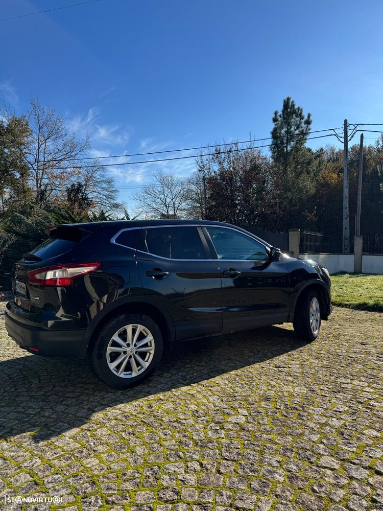 Nissan Qashqai 1.5 dCi N-Connecta - 3