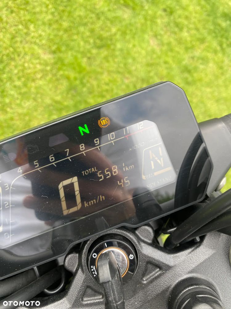 Honda CB - 2