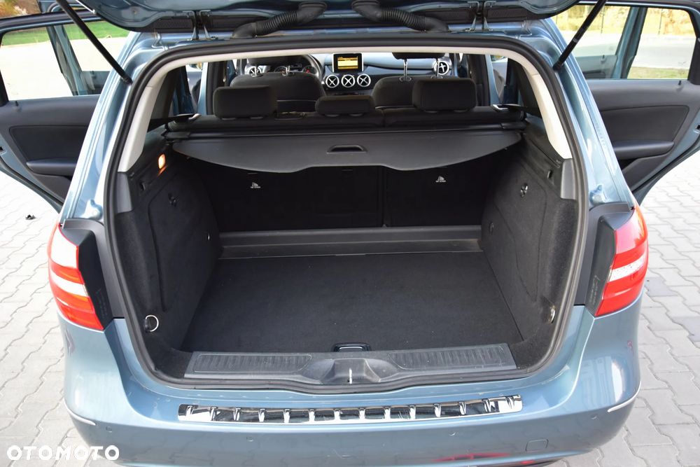 Mercedes-Benz Klasa B 200 (BlueEFFICIENCY) - 14