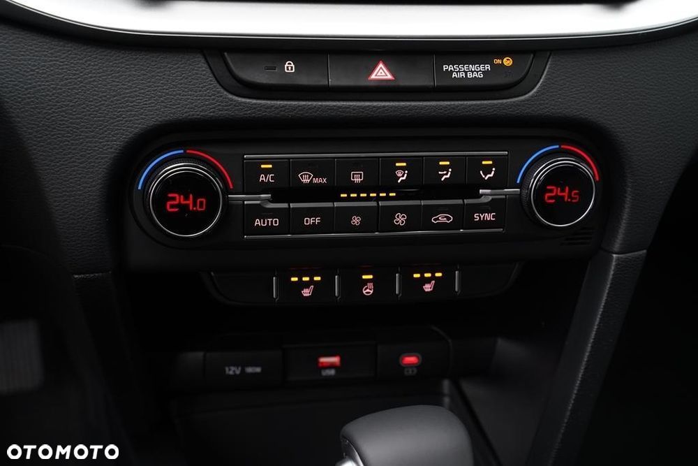 Kia XCeed 1.6 T-GDI M DCT - 17
