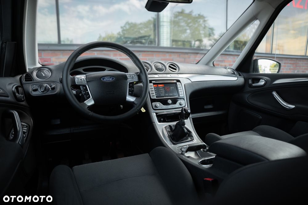 Ford Galaxy 2.0 Viva Titanium - 28