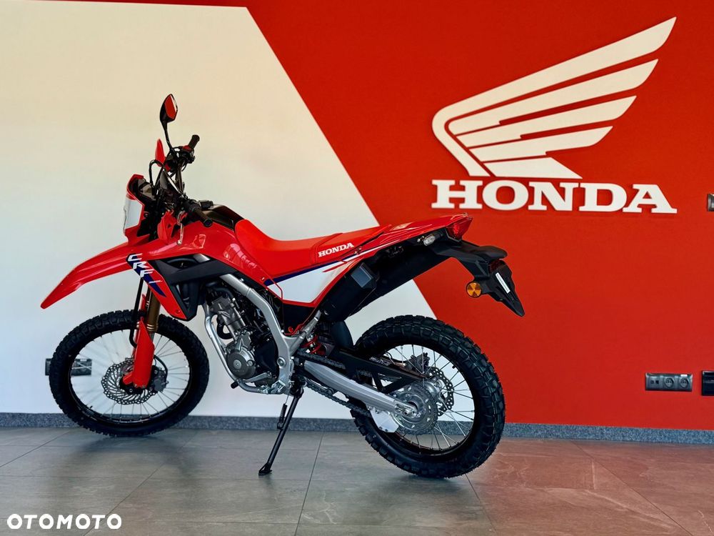 Honda CRF - 8