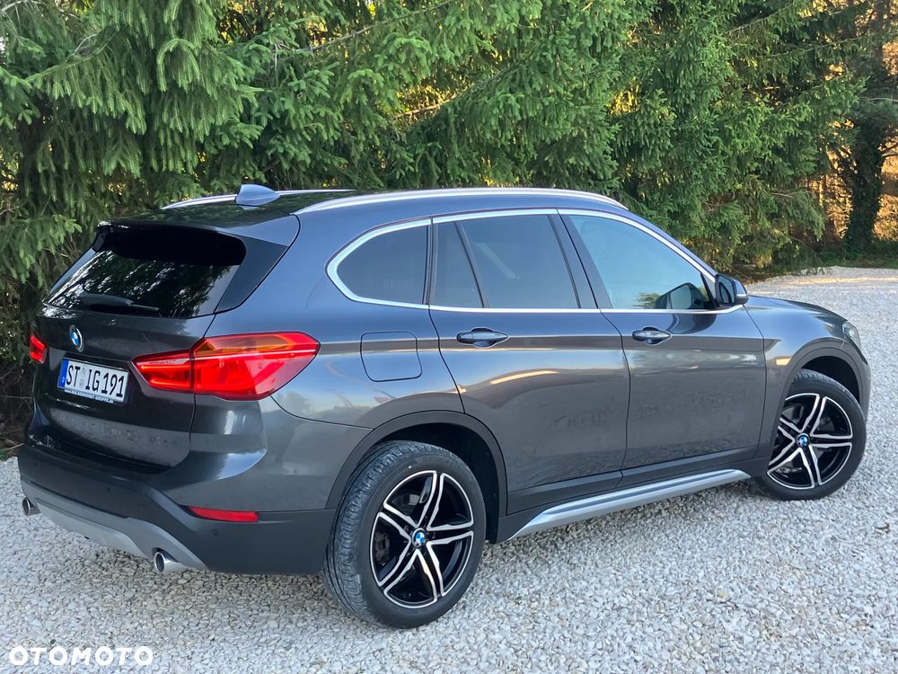 BMW X1 xDrive25d Sport Line - 13