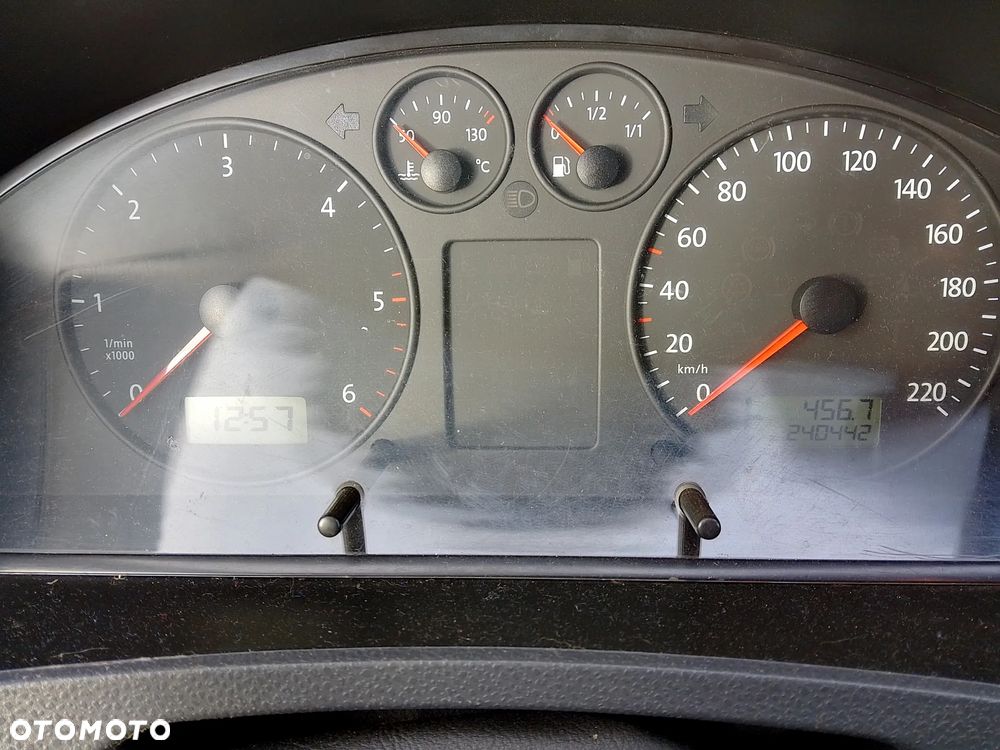 Volkswagen Transporter T5 - 3