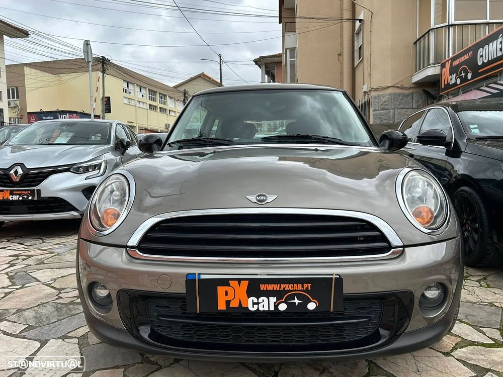 MINI 3 Portas One D - 9