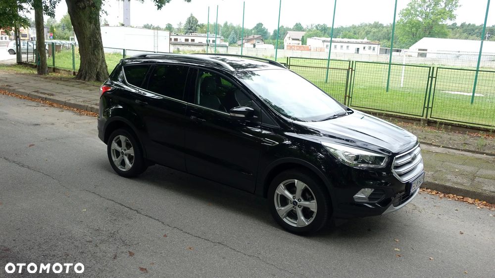 Ford Kuga 1.5 EcoBoost 2x4 Titanium - 39