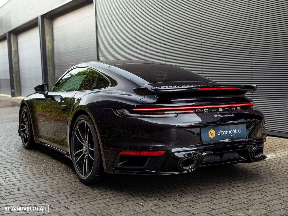 Porsche 911 (992) Turbo S - 10