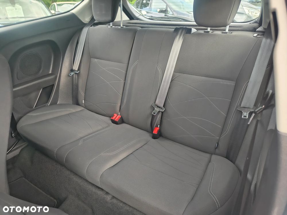Ford Fiesta 1.25 Celebration - 16