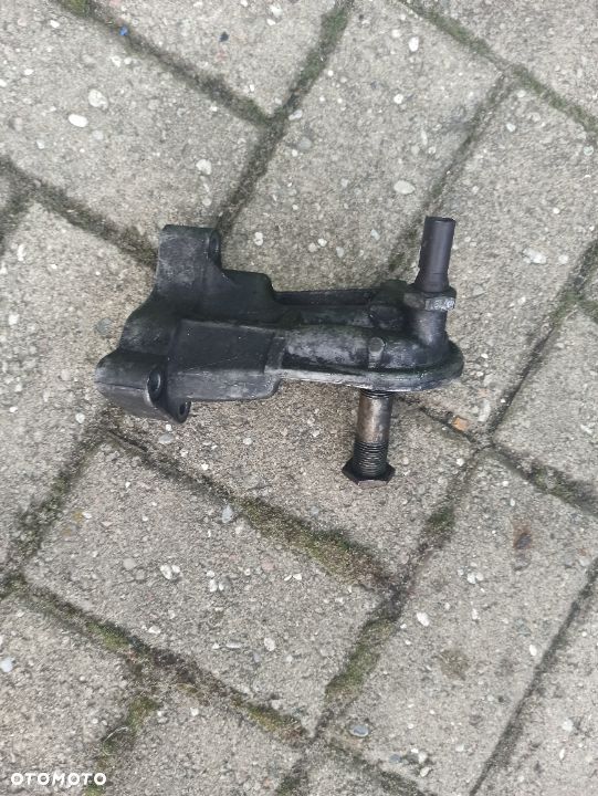 Podstawa filtra oleju VW T4 ABL 68KW 028115417F - 2