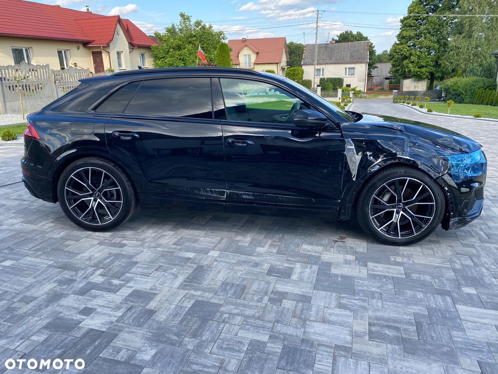 Audi Q8 55 TFSI quattro tiptronic - 8