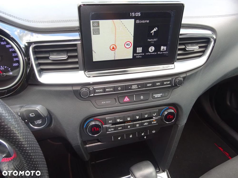 Kia ProCeed 1.6 T-GDI GT DCT - 11