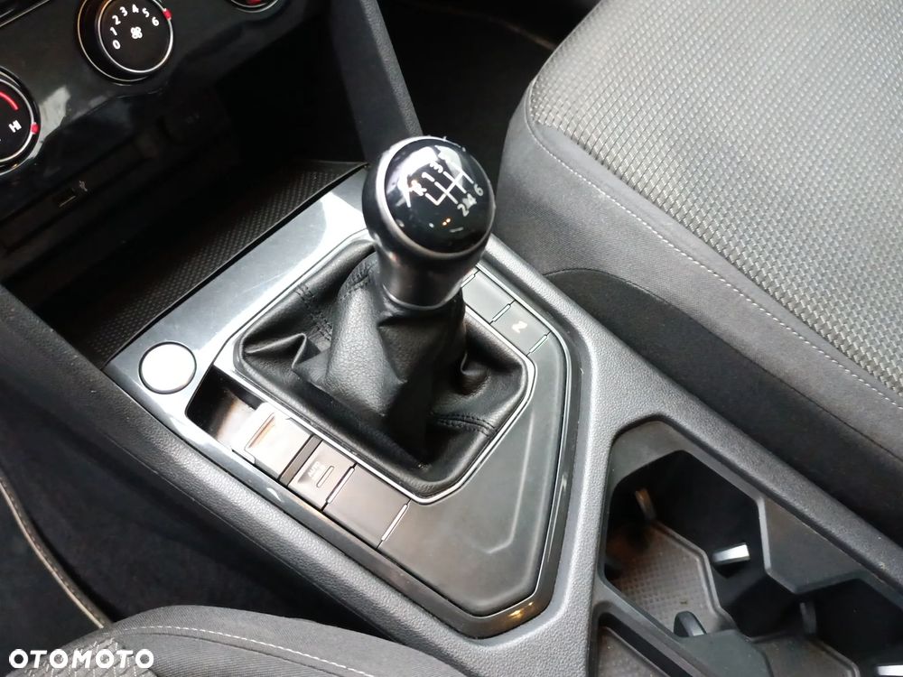 Volkswagen Tiguan 1.5 TSI EVO Comfortline - 14