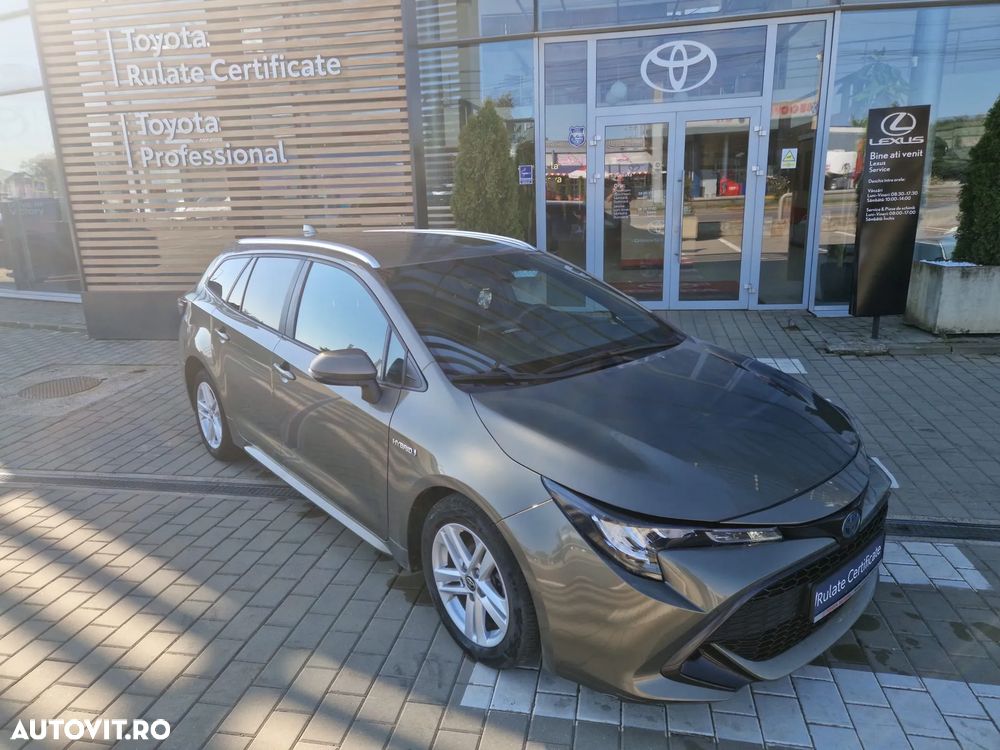 Toyota Corolla 1.8 HSD Business - 2