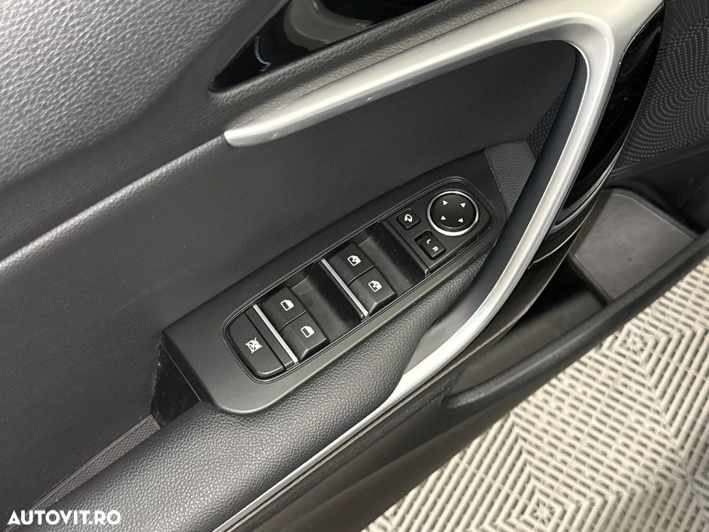 Kia XCeed - 15