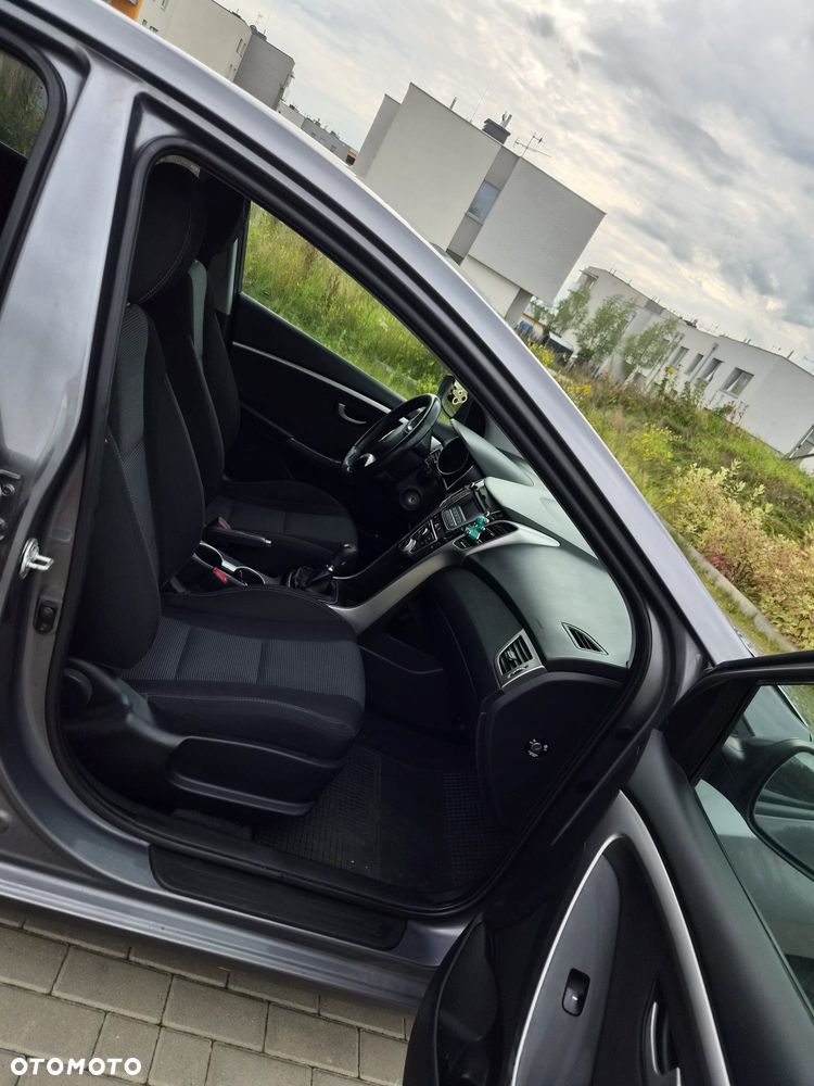 Hyundai i30 1.4 Classic - 21