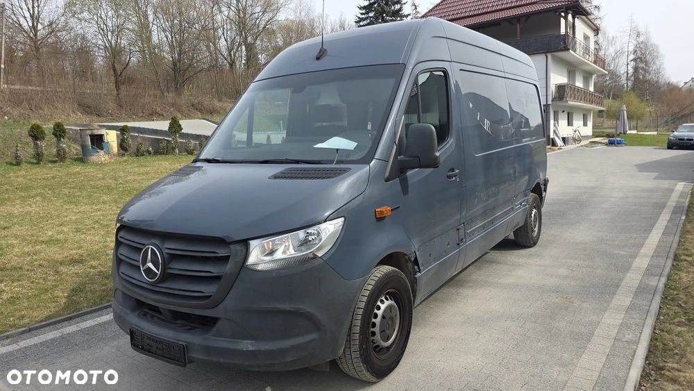 Mercedes-Benz ESprinter - 5