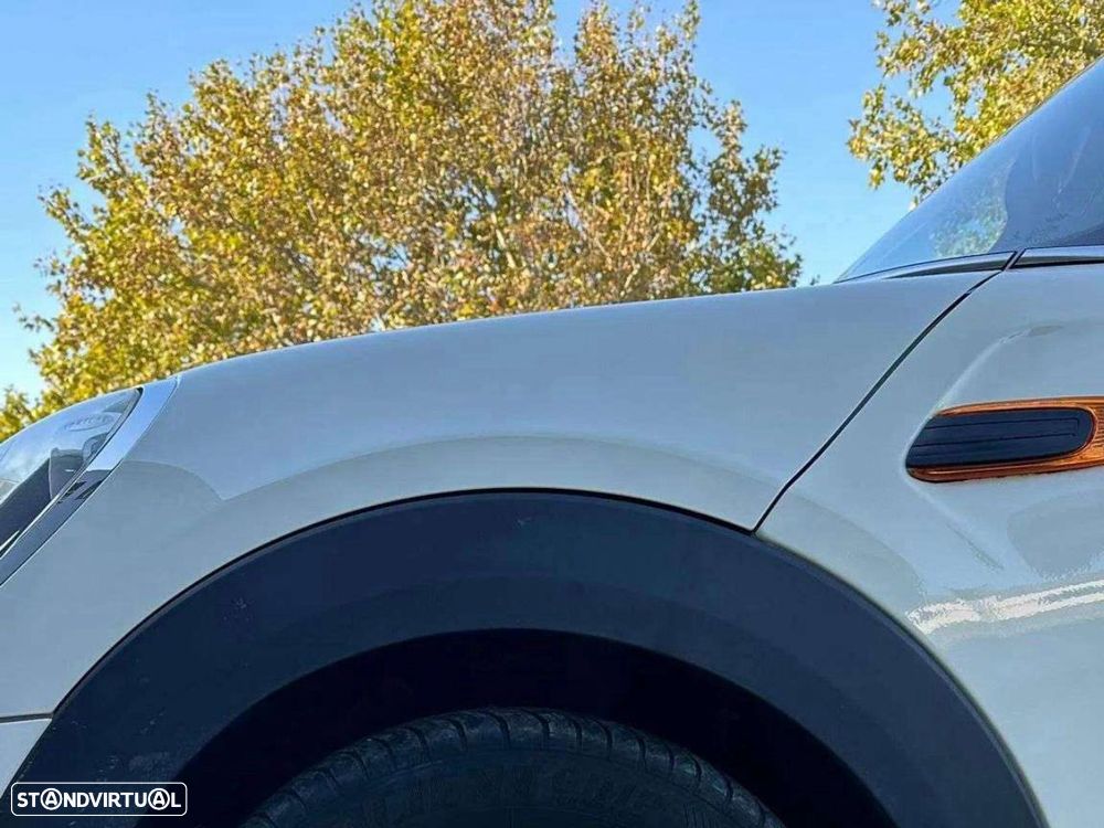 MINI 5 Portas One D - 4