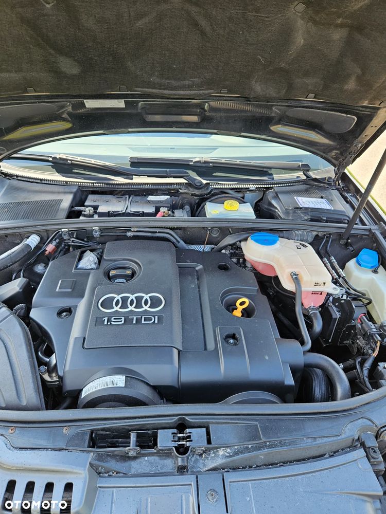 Audi A4 Avant - 19