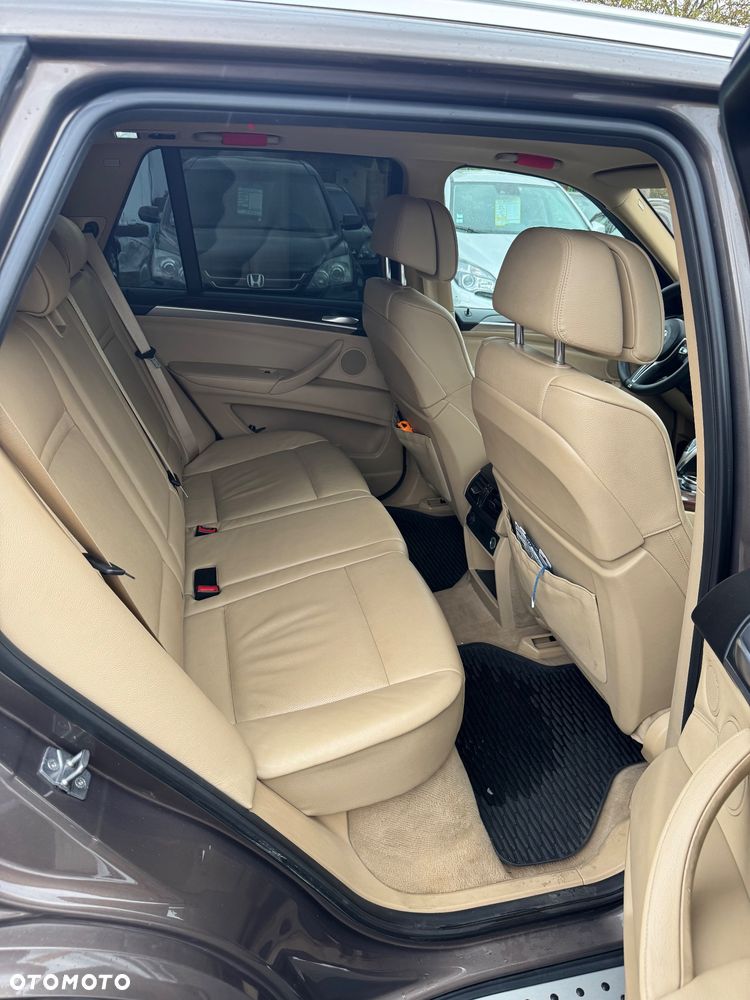 BMW X5 4.0d xDrive - 17