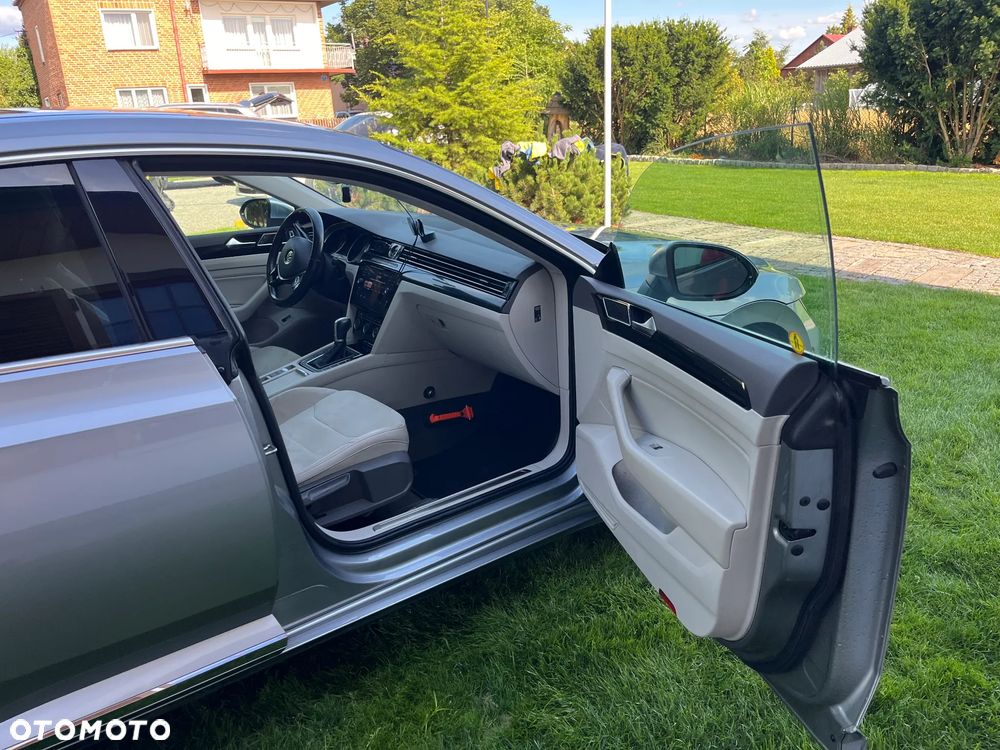 Volkswagen Arteon 2.0 TDI SCR Elegance DSG - 12