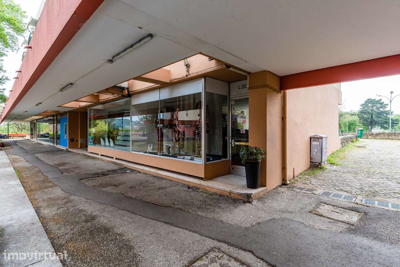 Espaço comercial com excelente exposição solar e ótima localização. - Grande imagem: 4/12