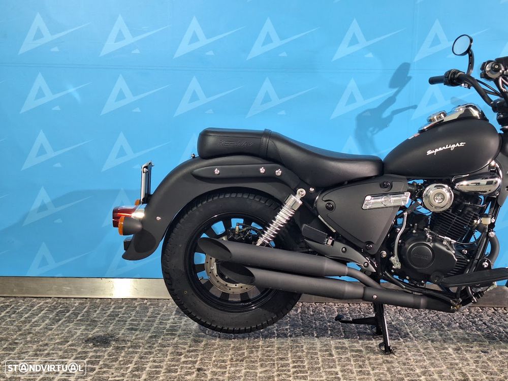 Keeway Superlight 125 Limited Edition - 4