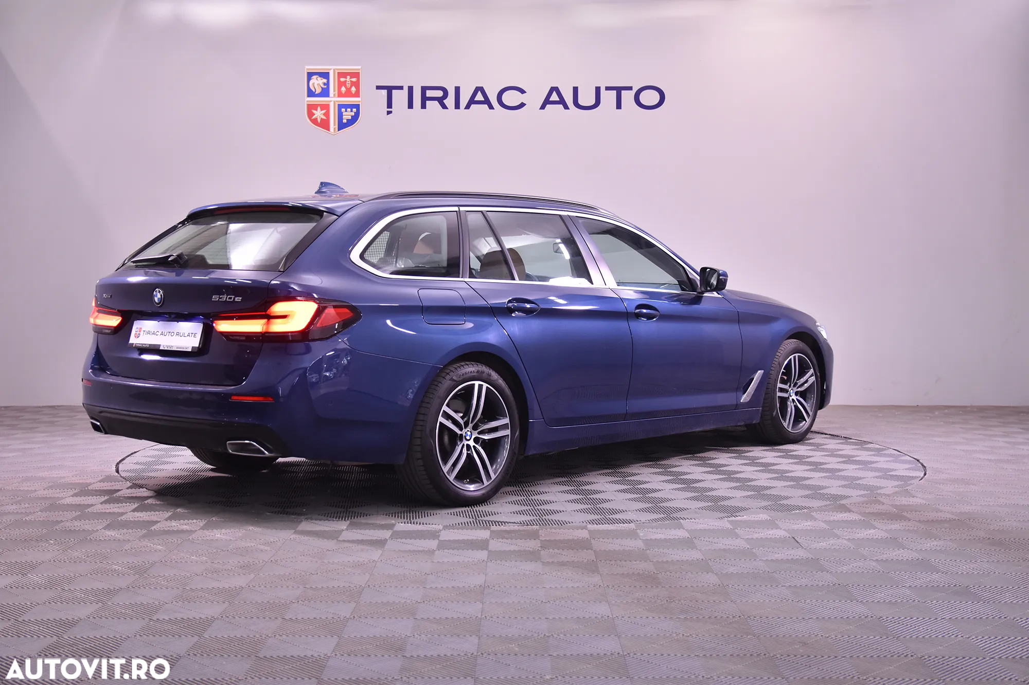 BMW Seria 5 530e xDrive AT PHEV - 5