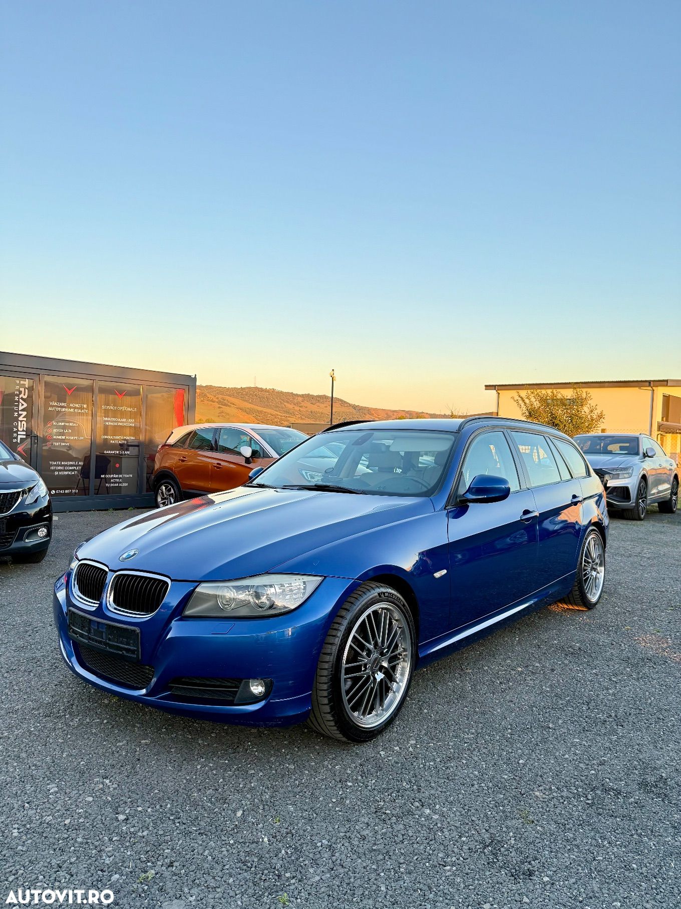 BMW Seria 3 320d DPF Touring - 1