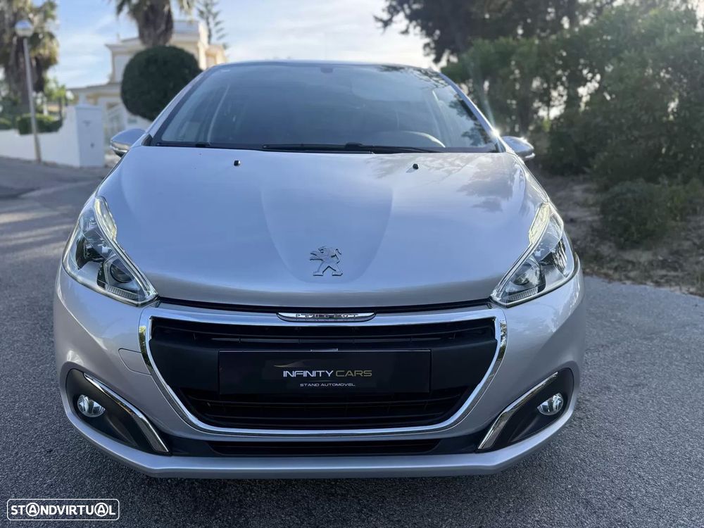Peugeot 208 1.2 PureTech Style - 14