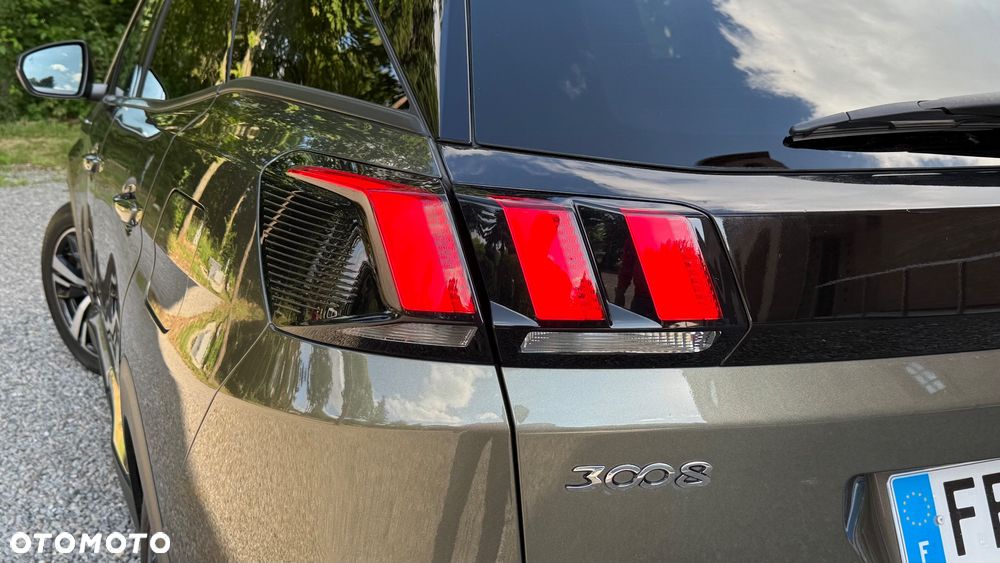 Peugeot 3008 225 e-EAT8 Allure Pack - 15