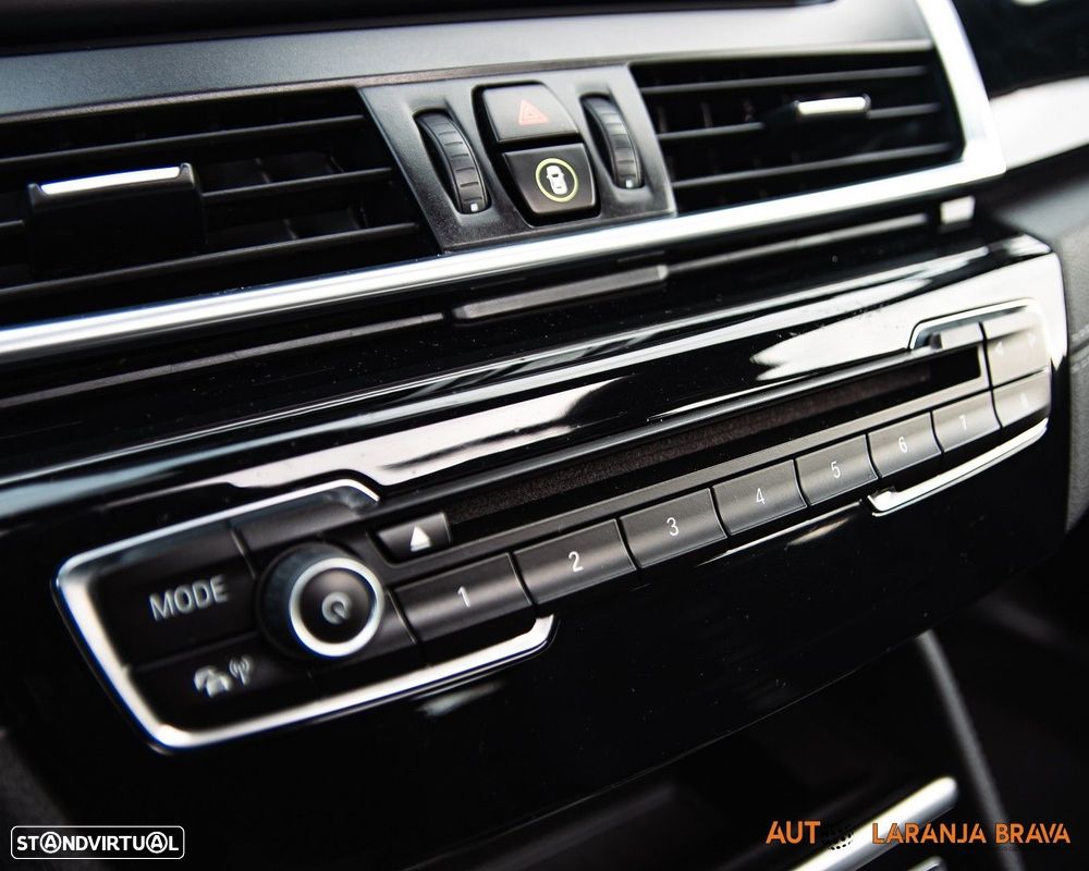 BMW 216 Active Tourer d Line Sport Auto - 24