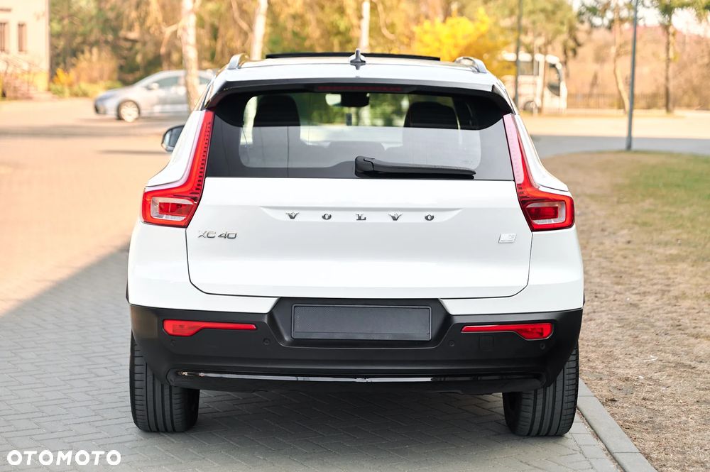 Volvo XC 40 P8 AWD Recharge RDesign - 13