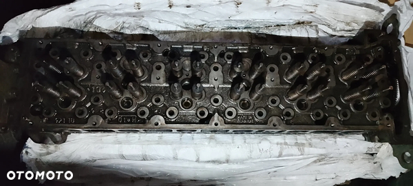 Głowica Silnika Mercedes Actros MP5 OM471 OM 471 2023 Euro 6
