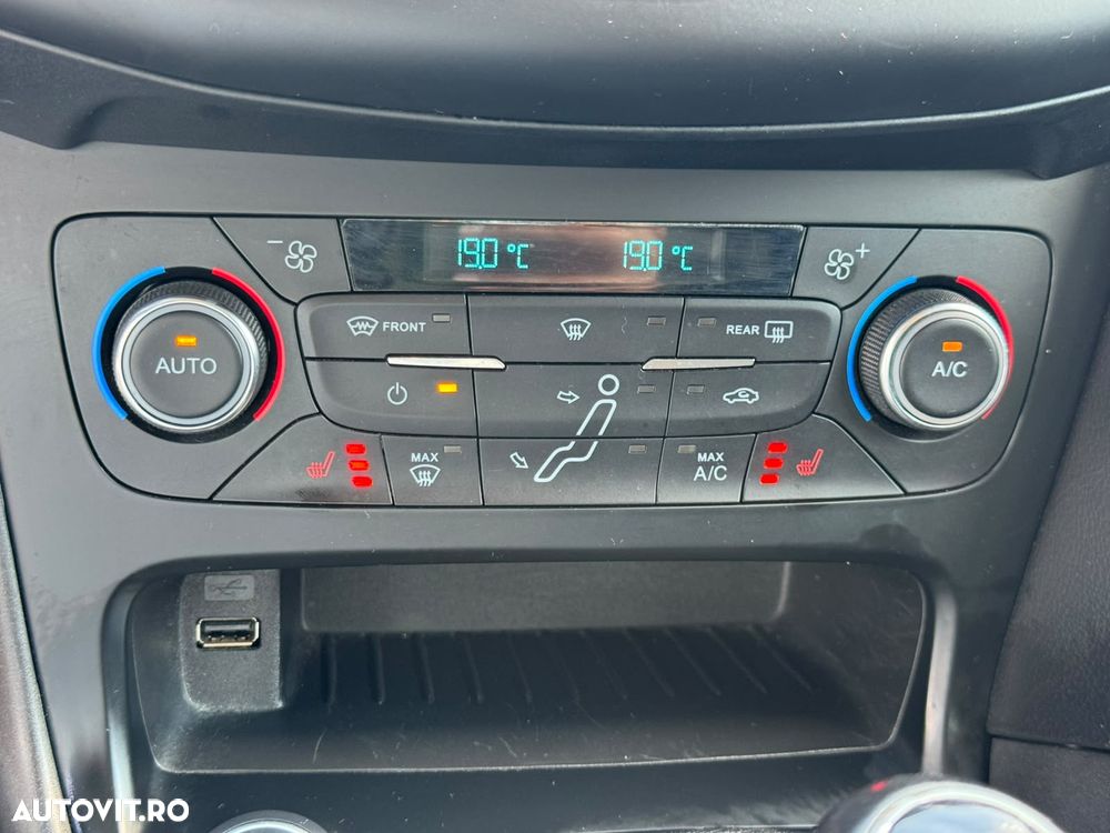 Ford Focus 1.5 EcoBlue Start-Stopp-System COOL&CONNECT - 22
