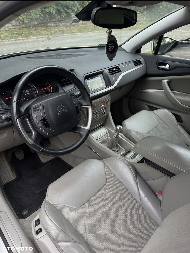 Citroën C5 2.0 HDi Exclusive - 6