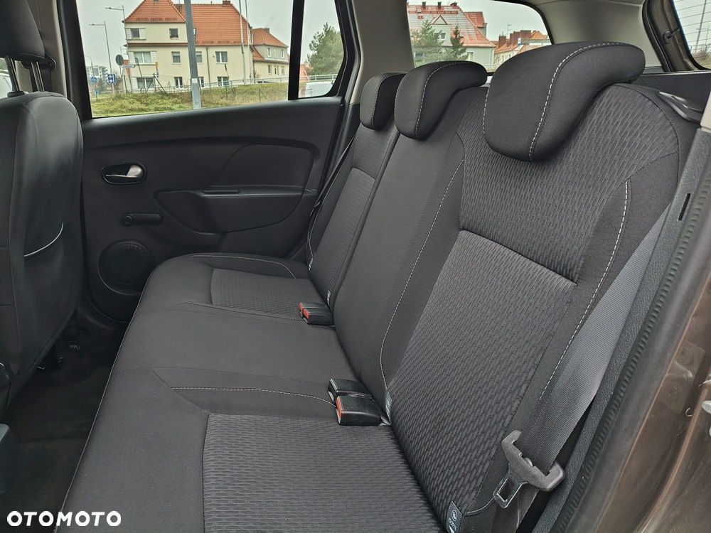 Dacia Logan TCe 90 S&S Laureate - 27