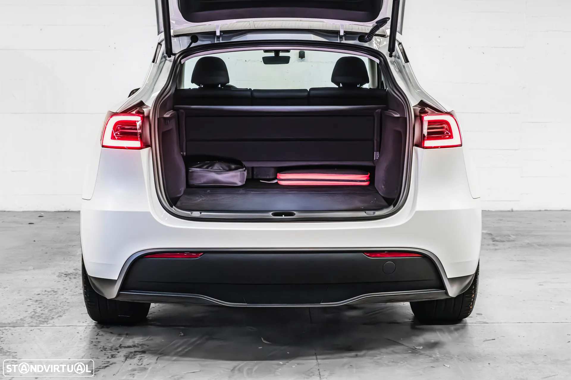 Tesla Model Y Performance Tração Integral - 8