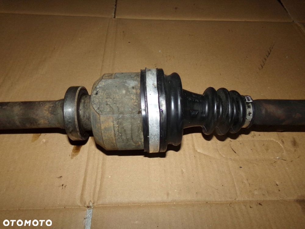 półoś półoska prawa espace iv 2.2 dci 8200133289 - 3