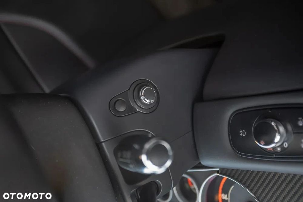 Bentley Continental GT - 27